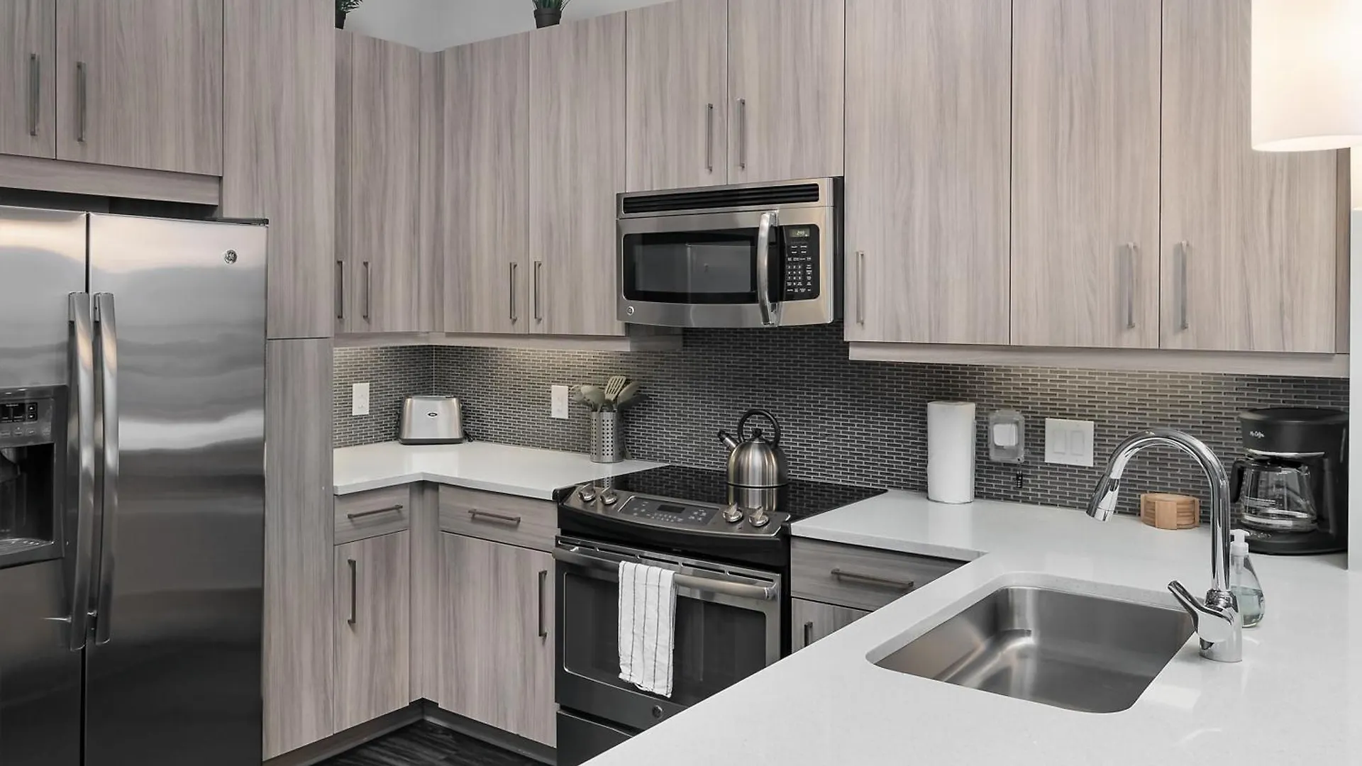 Trifecta Luxury Serviced Apartment In Uptown Clt Шарлотт 0*,  США